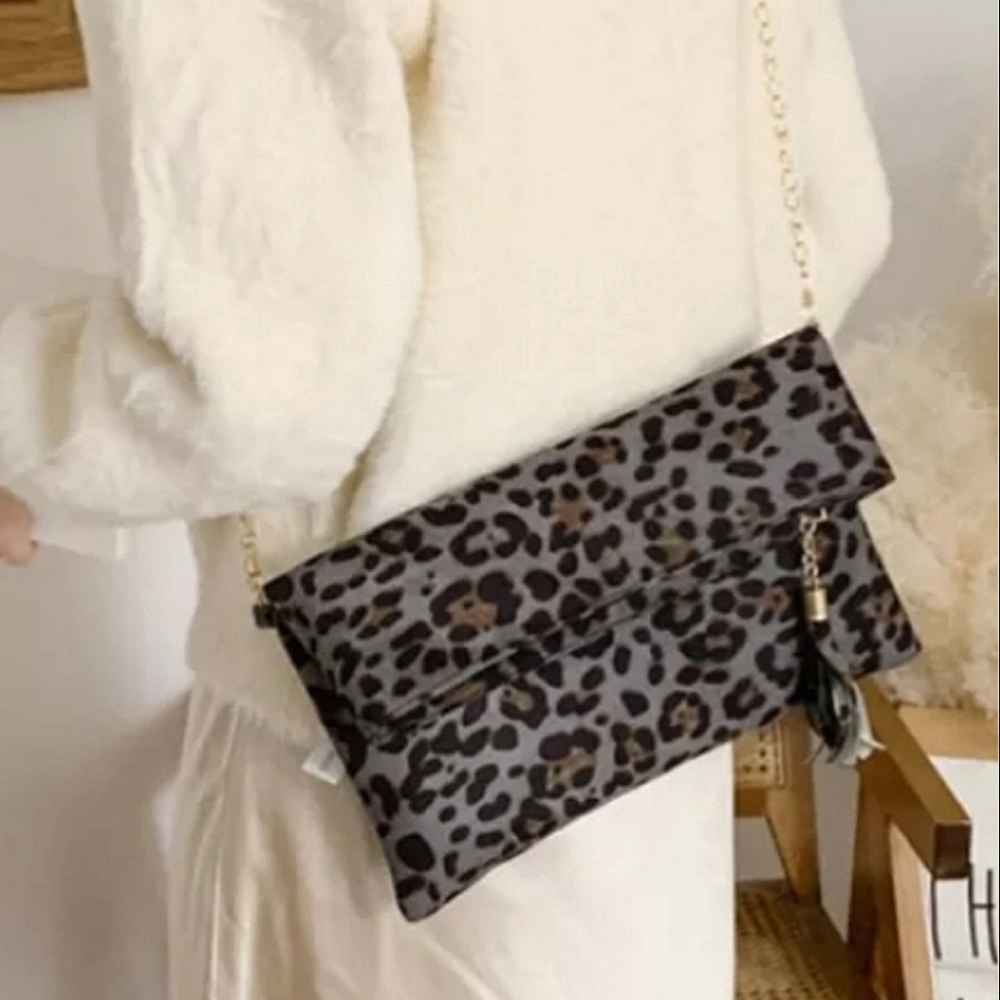 Lexi Leopard Crossbody - Gray